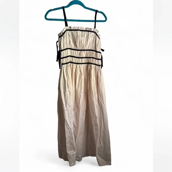 Cream and Black Pleated Tiered Maxi Sundress - Picture 2 of 7